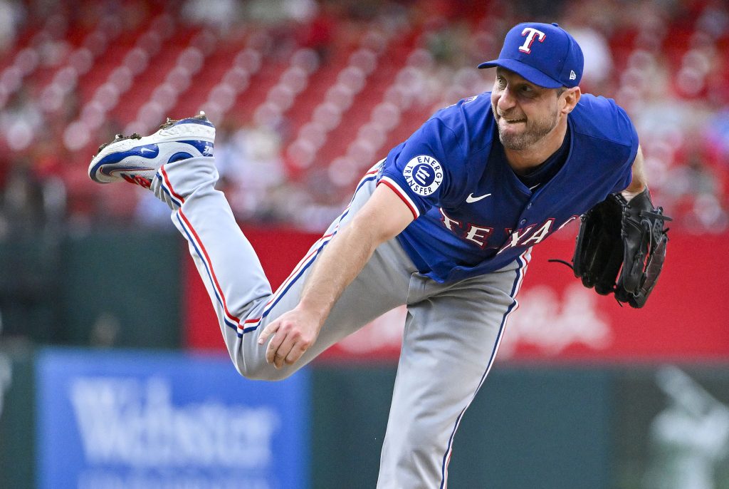 MLB-Texas-Rangers-at-St.-Louis-Cardinals-23868445-e1736800602224.jpg