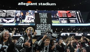 NFL-Atlanta-Falcons-at-Las-Vegas-Raiders-25022446-scaled-e1737423873962.jpg