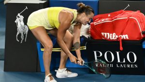 aryna-sabalenka-smashes-racket-defeat-966516090.jpg