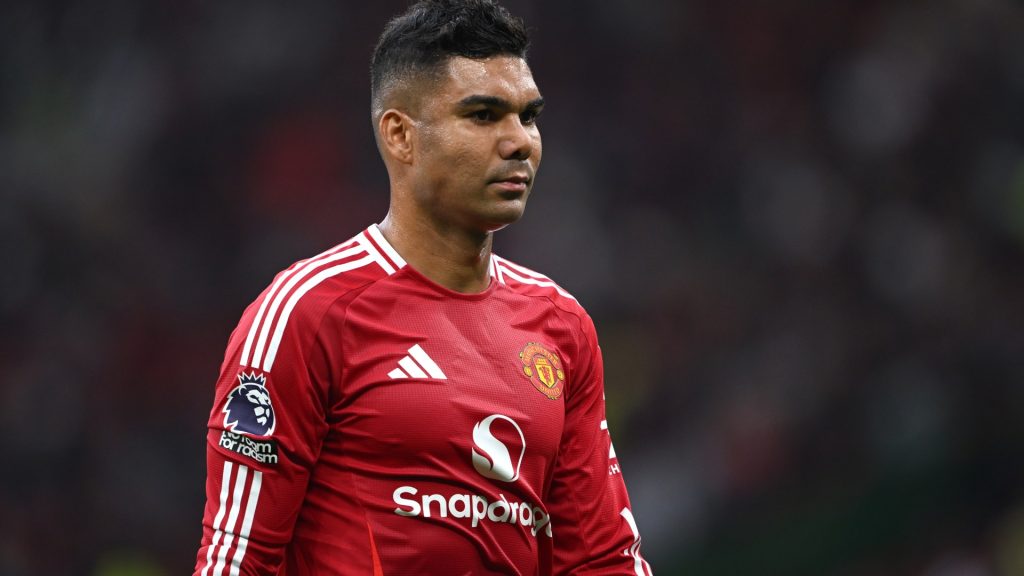 casemiro-manchester-united-looks-dejected-929348337_3a2832.jpg