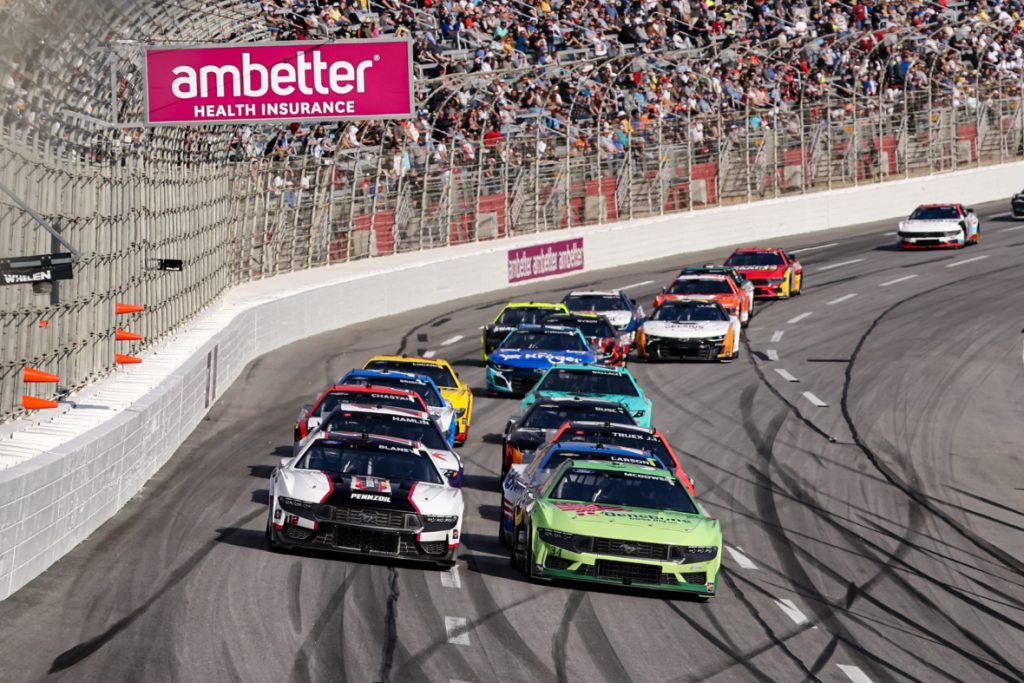 NASCAR-Ambetter-Health-400-22618589-1180x787.jpg