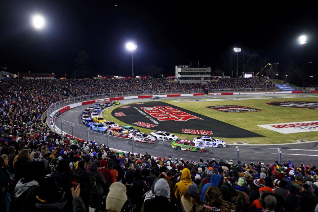 NASCAR-Clash-at-Bowman-Gray-25328690-1180x787.jpg