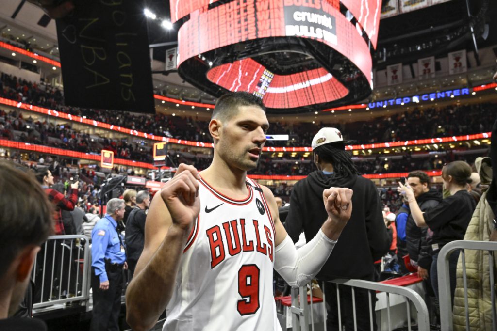 NBA-Miami-Heat-at-Chicago-Bulls-25341147-1180x787.jpg