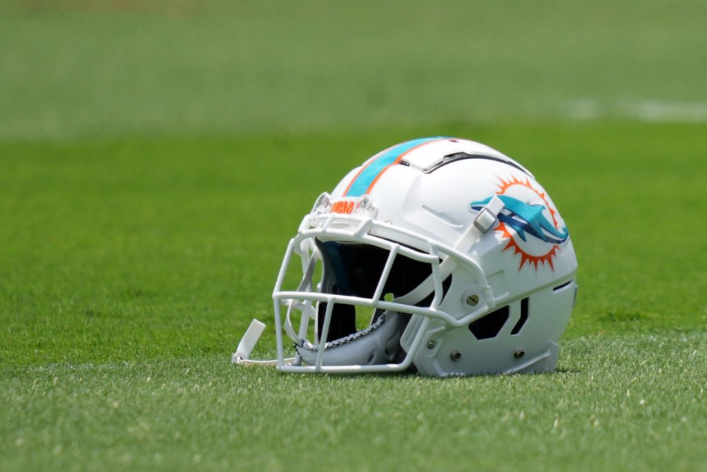 NFL-Miami-Dolphins-OTA-18288329-1180x787.jpg