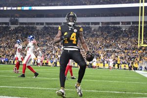 NFL-New-York-Giants-at-Pittsburgh-Steelers-24640920-1180x787.jpg