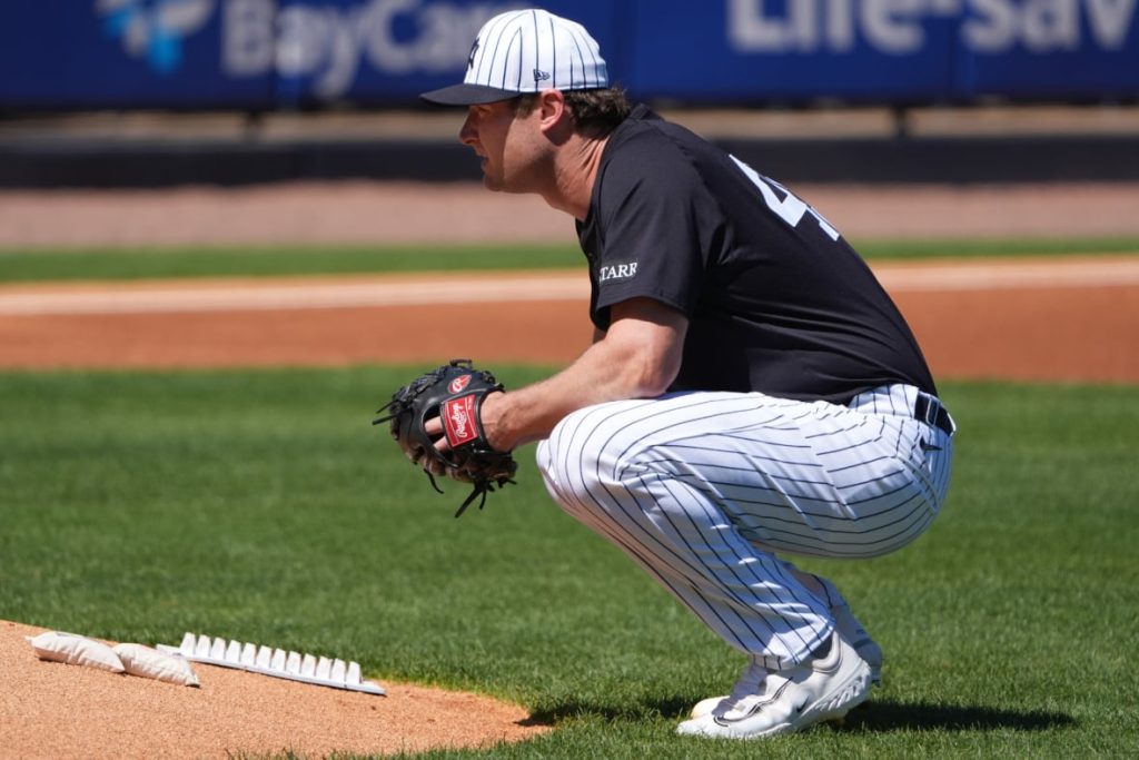 MLB-Spring-Training-Minnesota-Twins-at-New-York-Yankees-25597021-1180x787.jpg